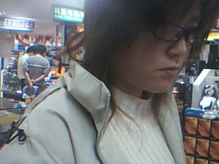 对面女生的房间